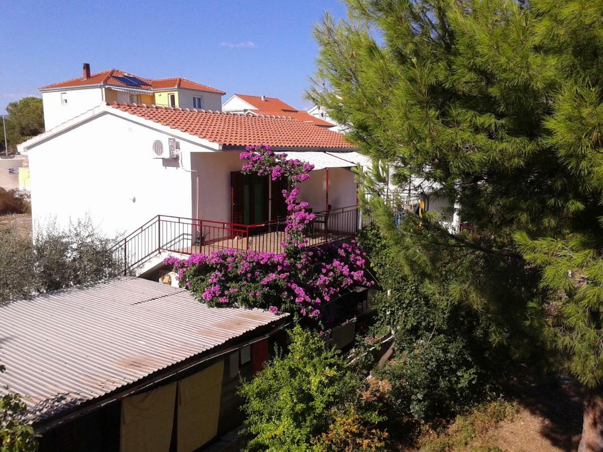 Apartments Tomislav Mamic Trogir Exterior photo